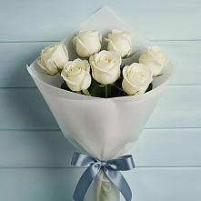 Букет 7 Белых роз Эдлесс Лав в Кевсале