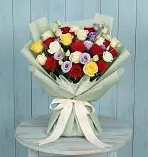 Букет цветов из:  Розы в Кевсале