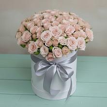 Цветочная композиция из Розы в шляпной коробке в Кевсале