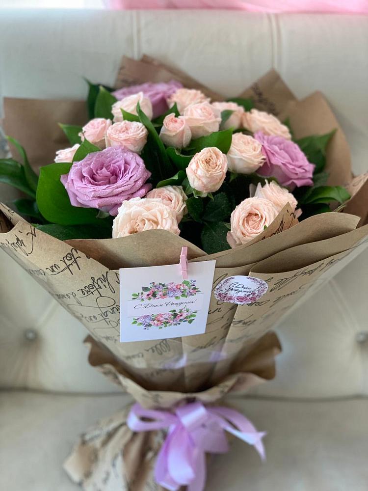 Букет цветов из: Розы в Кевсале