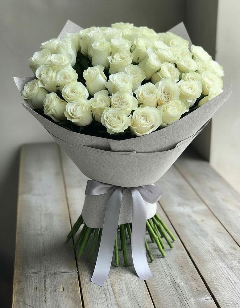 Букет 35 Белых роз в Кевсале