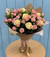 Букет цветов из:  Розы в Кевсале