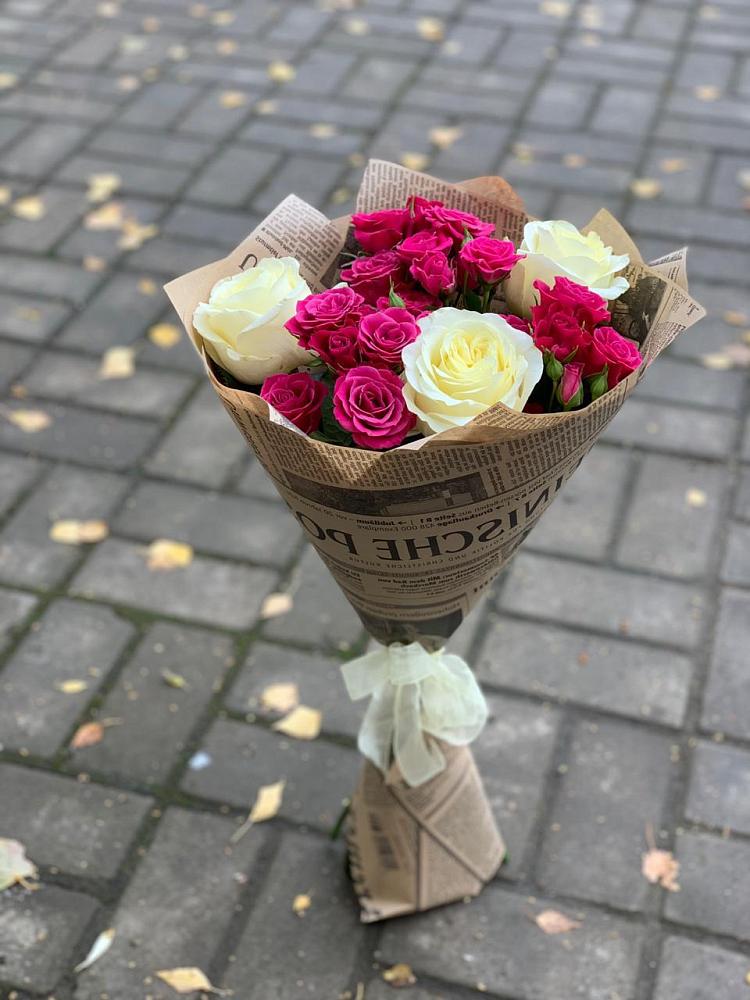 Букет цветов из: Розы в Кевсале