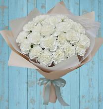 Букет цветов из:  Гвоздики в Кевсале