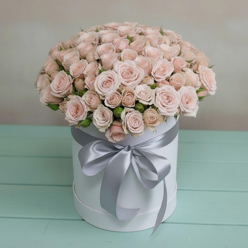 Цветочная композиция из Розы в шляпной коробке в Кевсале